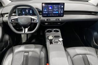 MG MGS5 EV vaihtoauto