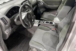 Nissan Navara vaihtoauto