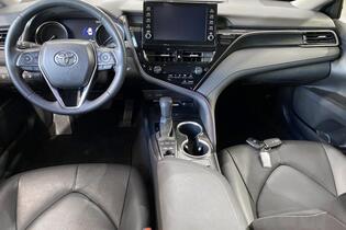 Toyota Camry vaihtoauto