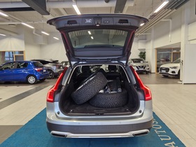 Volvo V90 Cross Country vaihtoauto