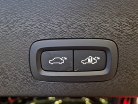 Volvo EC40 vaihtoauto