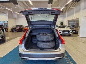 Volvo V90 Cross Country vaihtoauto