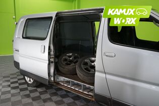 Toyota Hiace vaihtoauto