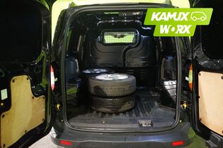Ford Transit Courier vaihtoauto