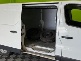 Renault Trafic vaihtoauto