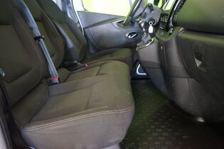 Opel Vivaro vaihtoauto
