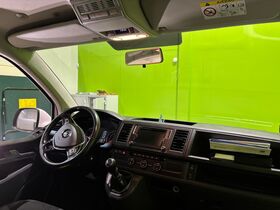 Volkswagen Caravelle vaihtoauto