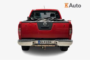 Nissan Navara vaihtoauto