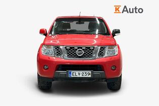 Nissan Navara vaihtoauto