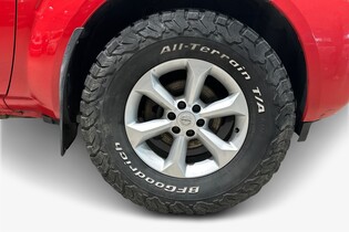 Nissan Navara vaihtoauto