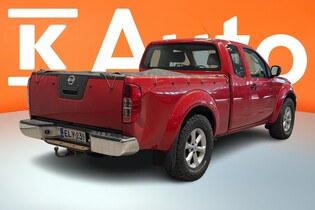 Nissan Navara vaihtoauto