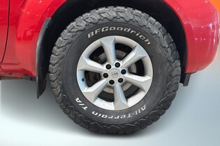 Nissan Navara vaihtoauto