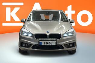 BMW 220 vaihtoauto