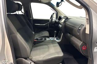 Nissan Navara vaihtoauto