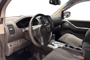 Nissan Navara vaihtoauto