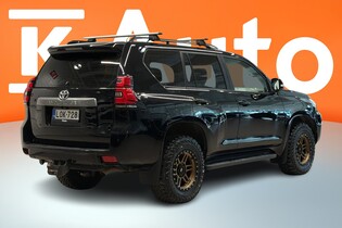 Toyota Land Cruiser vaihtoauto