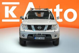 Nissan Navara vaihtoauto