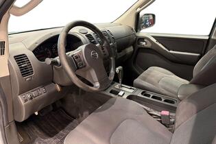 Nissan Navara vaihtoauto