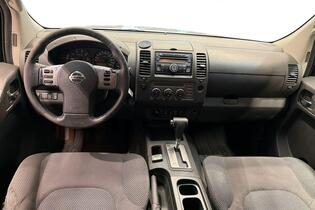 Nissan Navara vaihtoauto