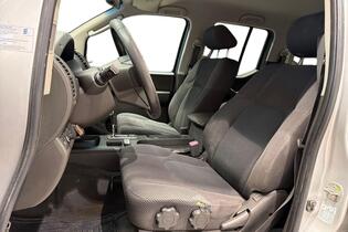 Nissan Navara vaihtoauto