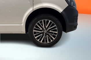 Volkswagen Caravelle vaihtoauto