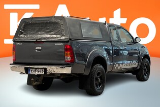 Toyota Hilux vaihtoauto