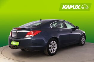 Opel Insignia vaihtoauto