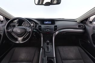 Honda Accord vaihtoauto