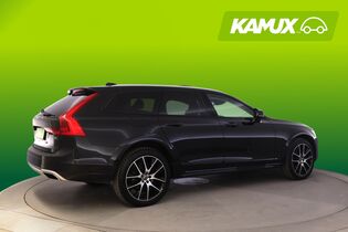 Volvo V90 Cross Country vaihtoauto