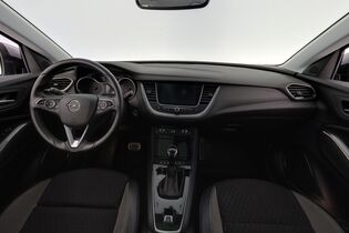 Opel Grandland X vaihtoauto