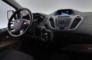 Ford Tourneo Custom vaihtoauto