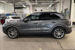 Porsche Cayenne vaihtoauto