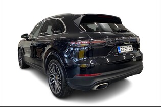 Porsche Cayenne vaihtoauto