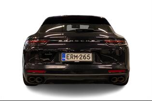 Porsche Panamera vaihtoauto