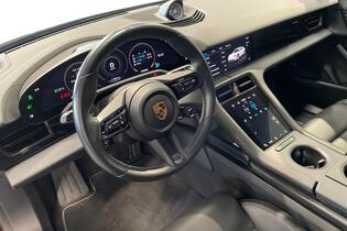 Porsche Taycan vaihtoauto