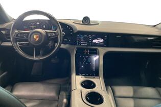 Porsche Taycan vaihtoauto