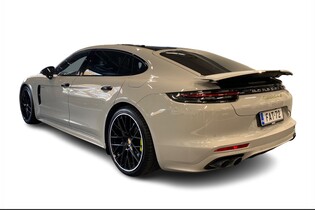 Porsche Panamera vaihtoauto