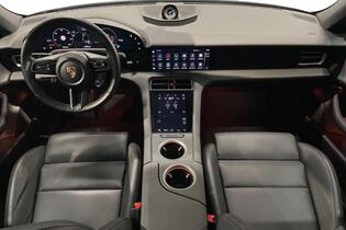 Porsche Taycan vaihtoauto