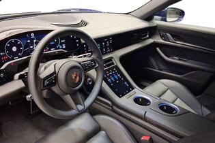 Porsche Taycan vaihtoauto