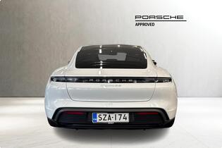 Porsche Taycan vaihtoauto