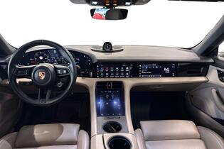 Porsche Taycan vaihtoauto