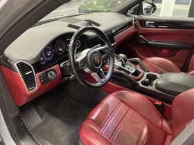 Porsche Cayenne vaihtoauto