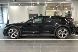Porsche Taycan vaihtoauto