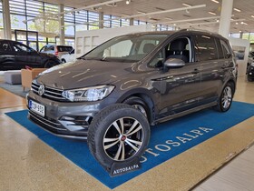 Volkswagen Touran vaihtoauto