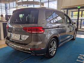 Volkswagen Touran vaihtoauto