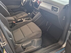 Volkswagen Touran vaihtoauto