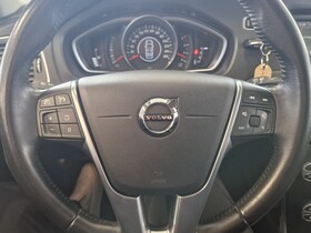 Volvo V40 vaihtoauto