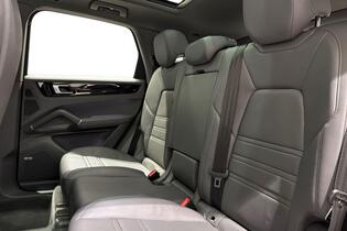 Porsche Cayenne vaihtoauto