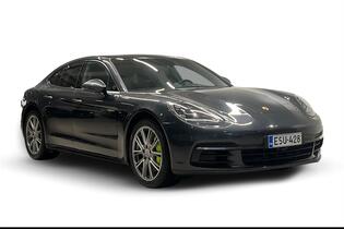 Porsche Panamera vaihtoauto