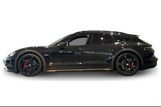 Porsche Taycan vaihtoauto